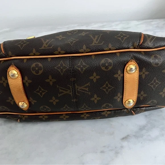 Louis Vuitton Galliera PM Monogram Shoulder Hobo Bag circa 2009 (Miami FL store) - Picture 4 of 15